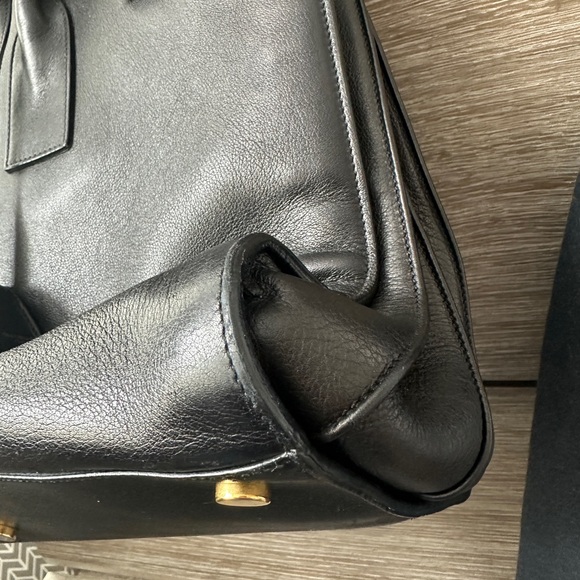 Authentic Saint Laurent Sac du Jour Large - Picture 13 of 17